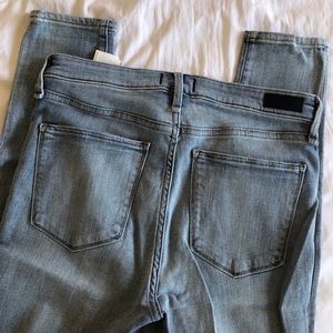 Light wash Abercrombie Jeans